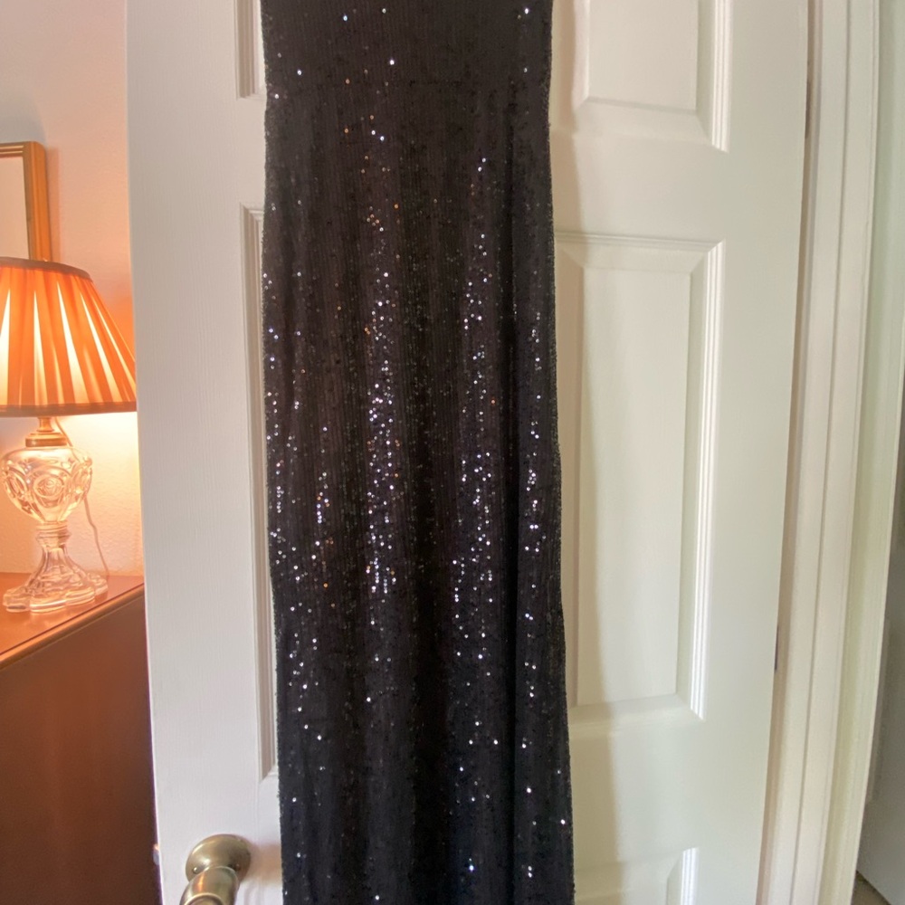 Women's Black slim neck tie long dress